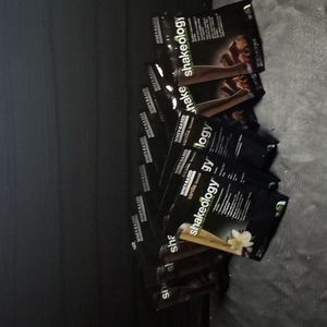 Shake Packets. 3 Vanilla 9 Chocolate.  Exp. 11/2021